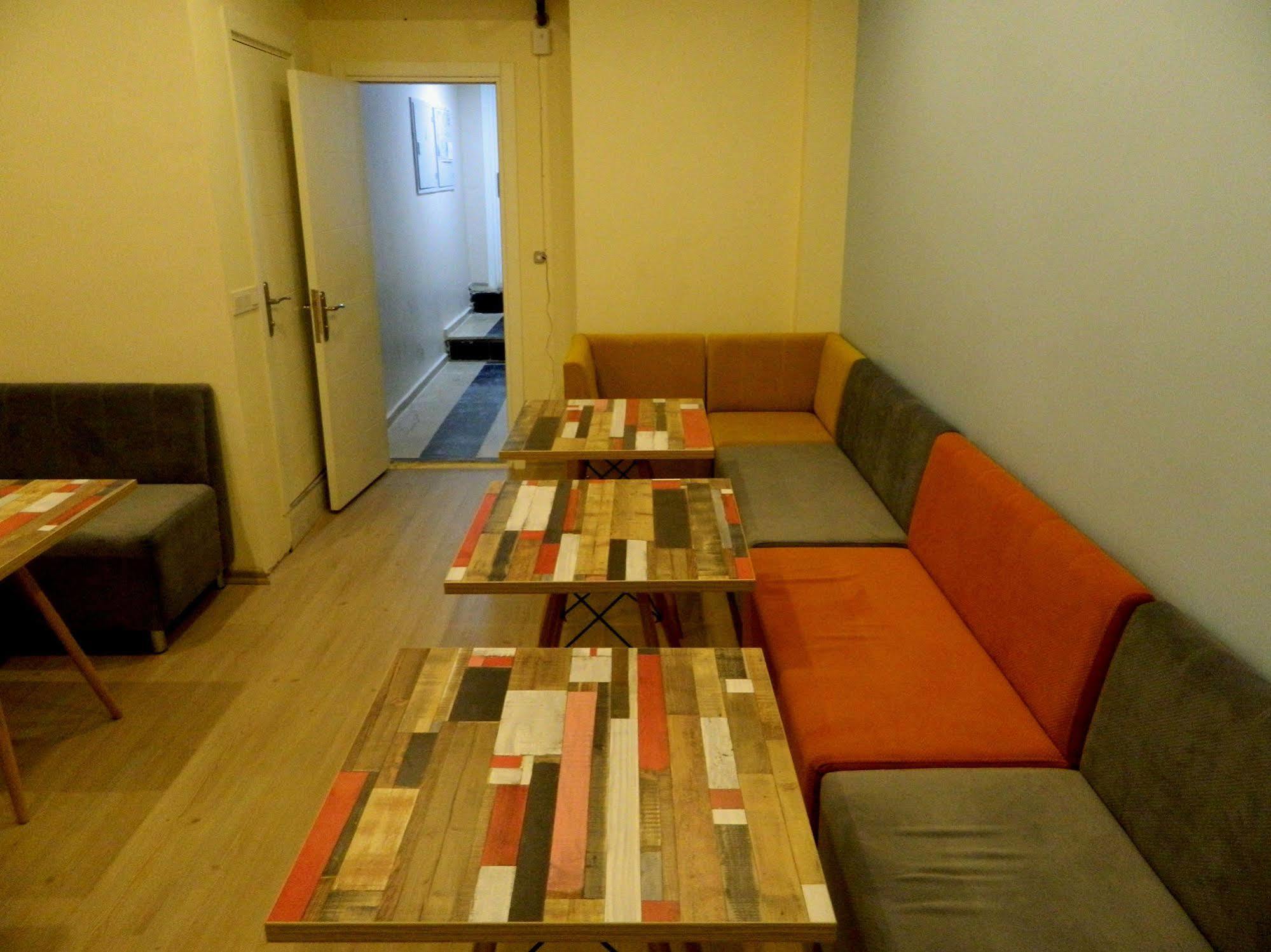 Aparthotel Taksim Mood Estambul Exterior foto